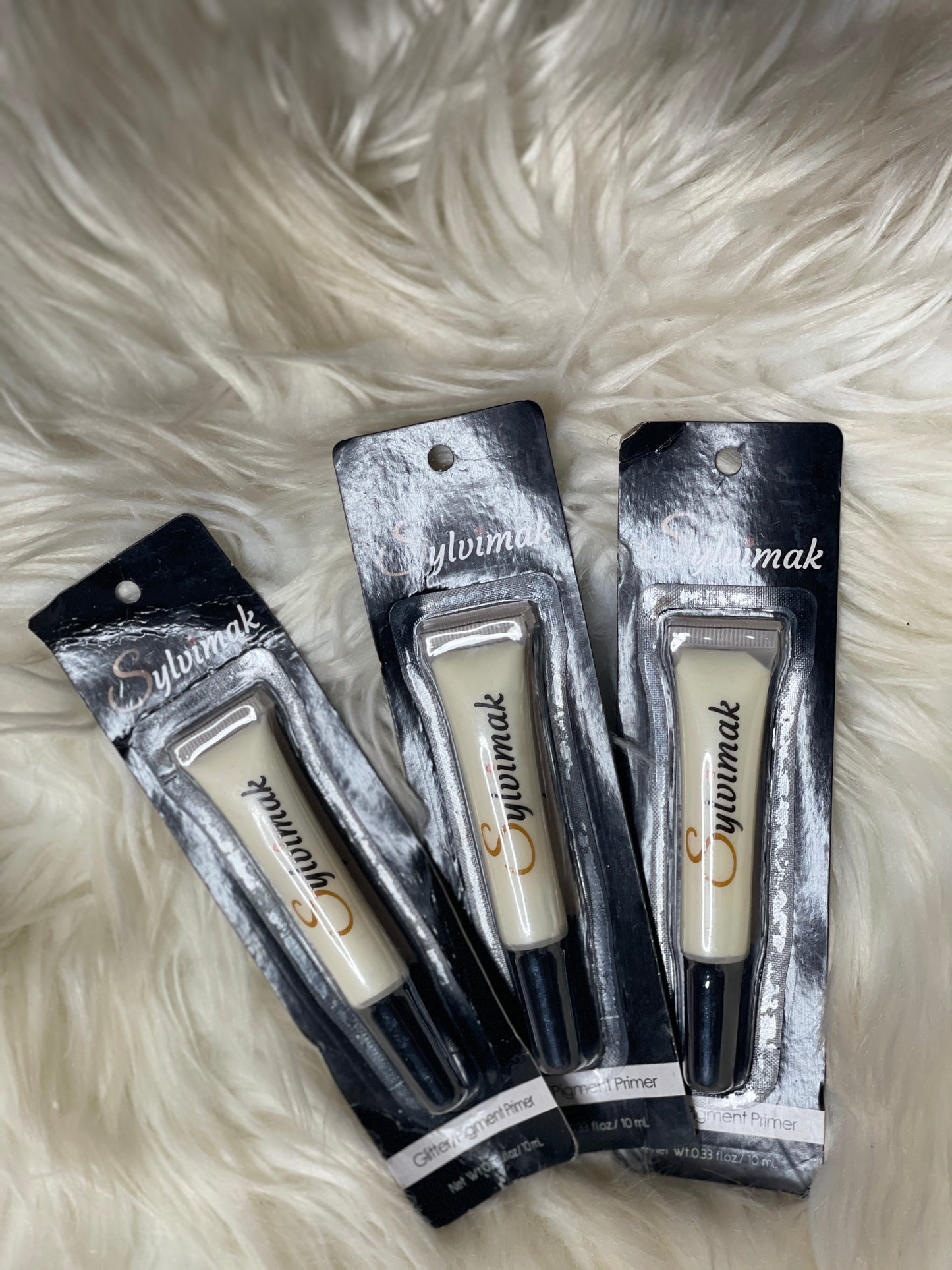 Glitter and Pigment Glue
