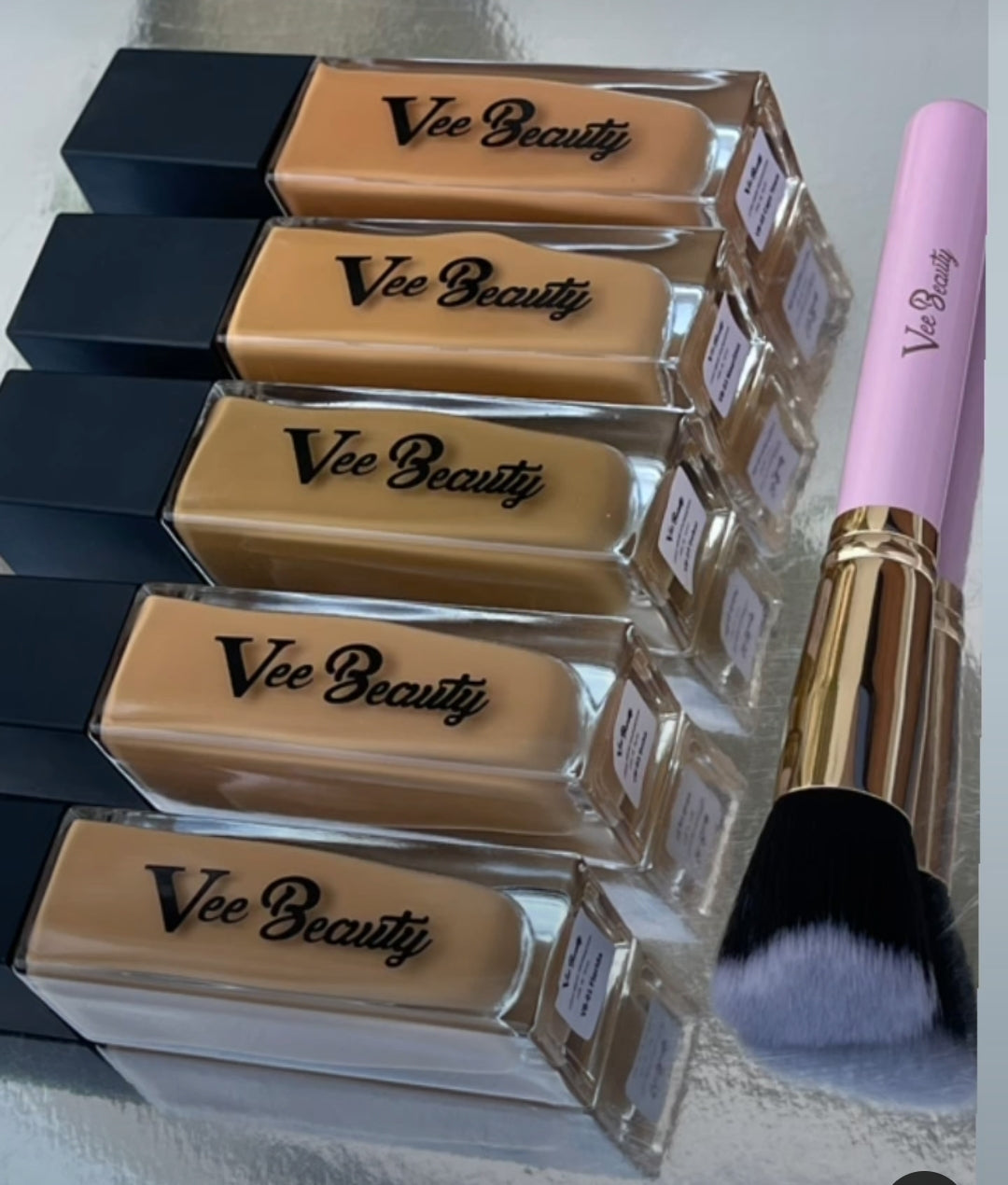 Vee beauty Total Coverage Matte Foundation