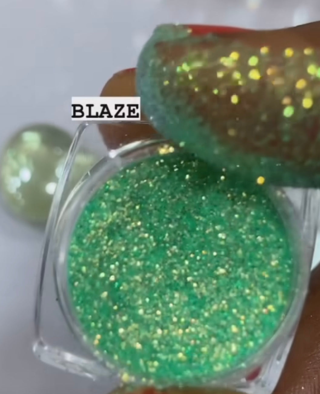 MK Beauty Eye Starling Glitters