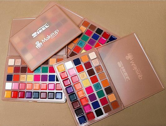 Lip and eyeshadow pallet